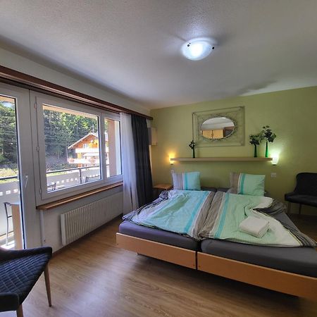 Pension Heino Saas-Grund Exteriör bild