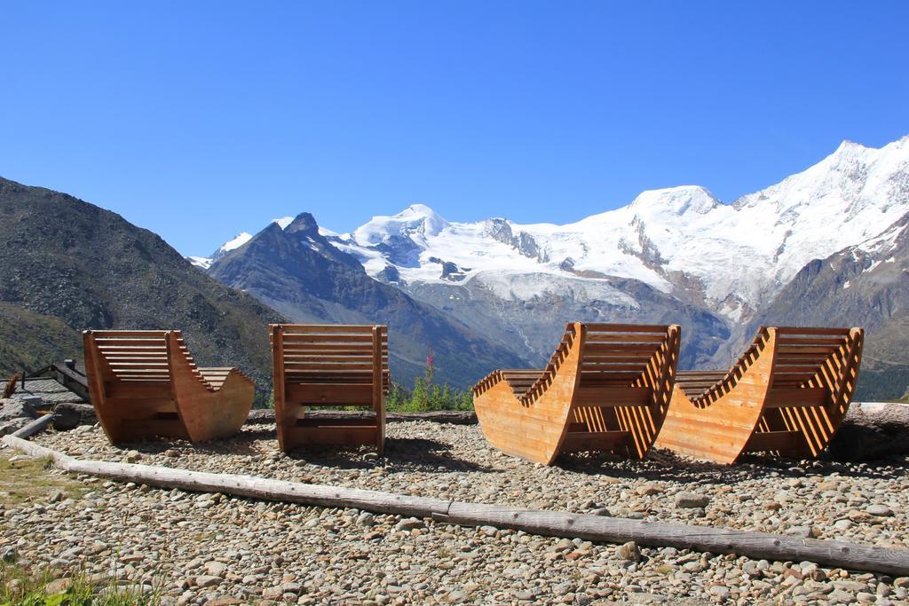 Pension Heino Saas-Grund Exteriör bild