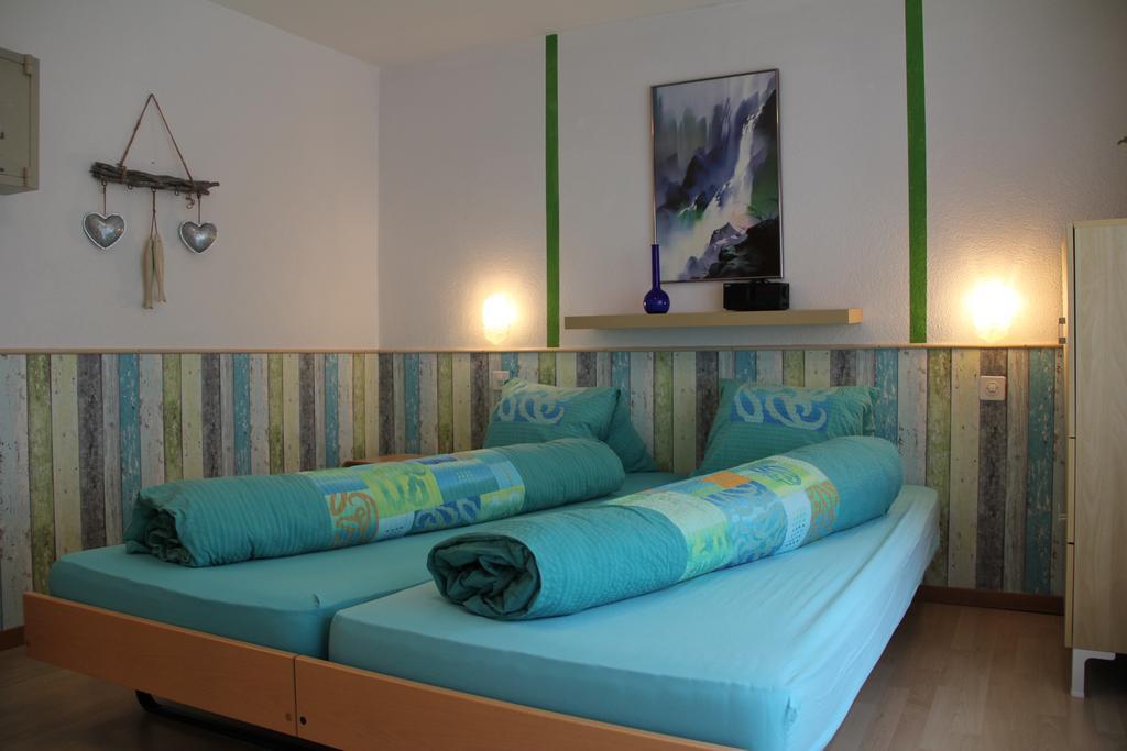 Pension Heino Saas-Grund Rum bild