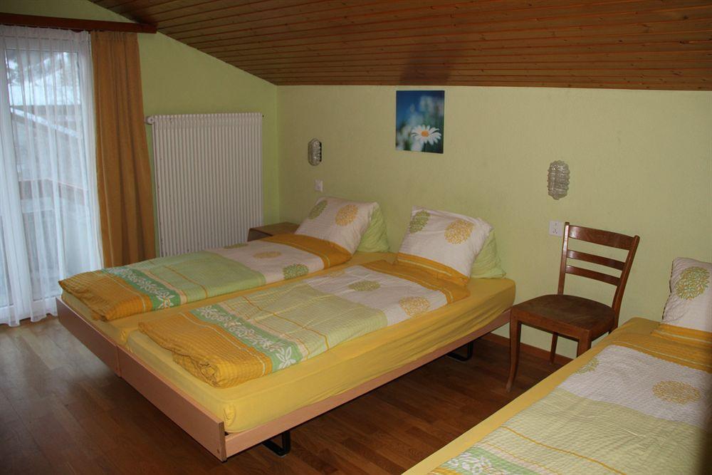 Pension Heino Saas-Grund Exteriör bild