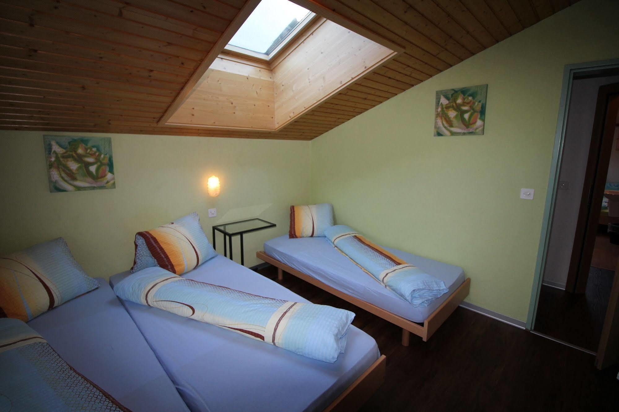 Pension Heino Saas-Grund Exteriör bild